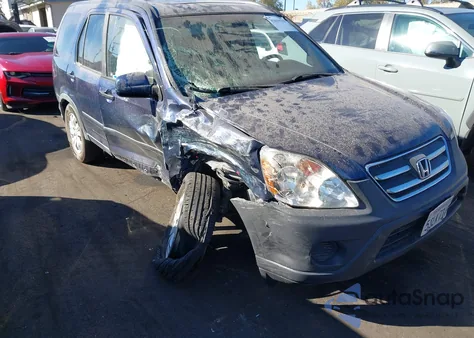 2005 Honda Cr-V Ex z USA, uszkodzony, nr VIN JHLRD78805C063588